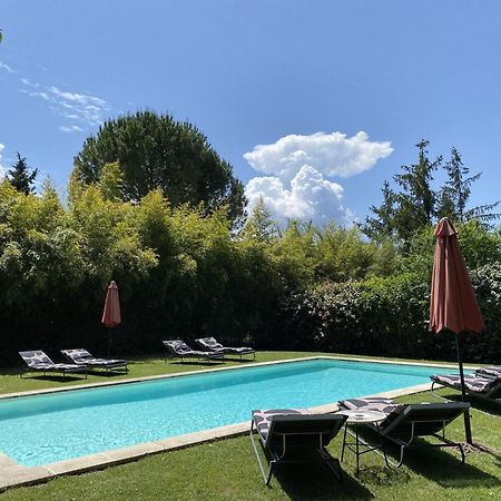 Mas La Pauline Gites De Charme & Roulotte Saint-Rémy-de-Provence Exteriér fotografie